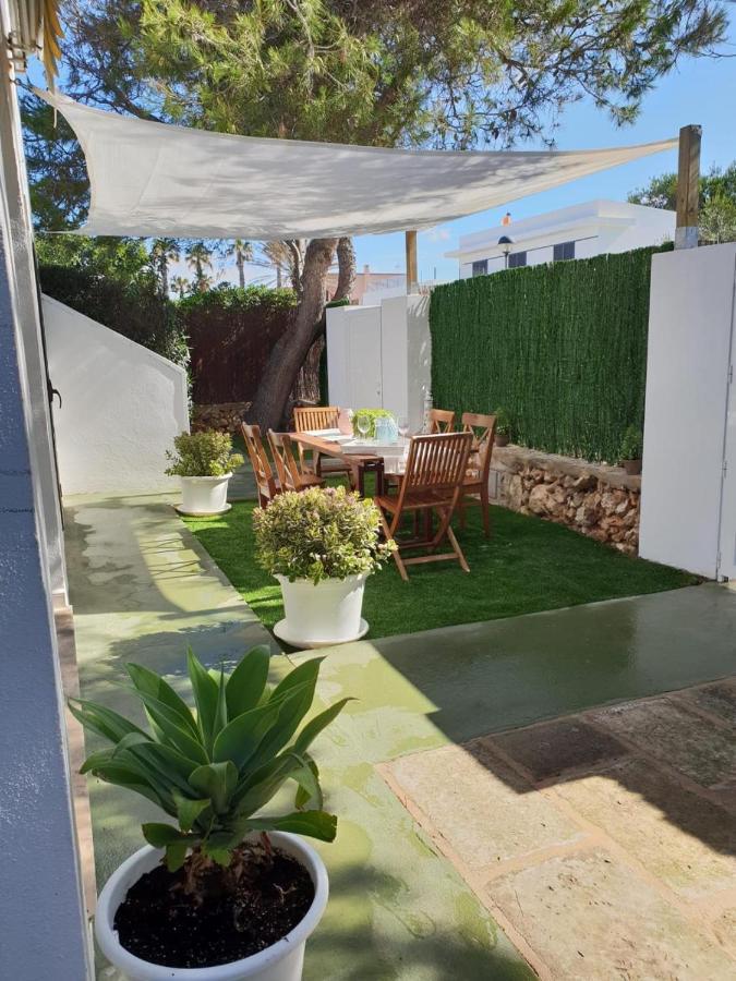 Apartamentos Delfines Cala Blanca  Exterior photo